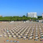International Hotel 4*