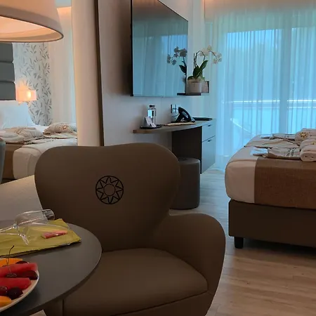 Hotel International