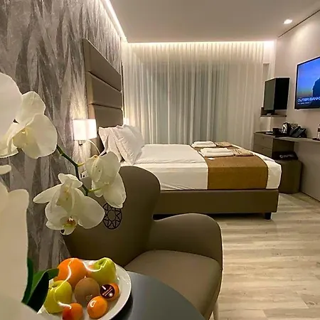 International Hotel 4*