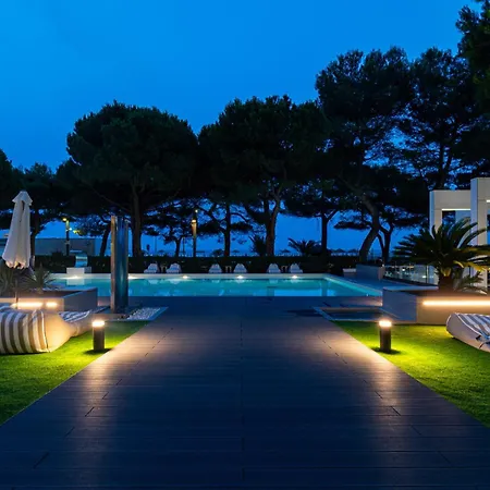 Hotel International 4*