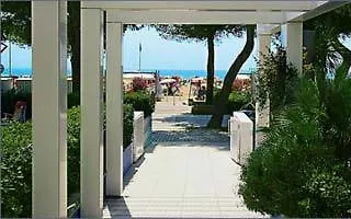 Ξενοδοχείο International 4*