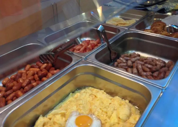 فندق International