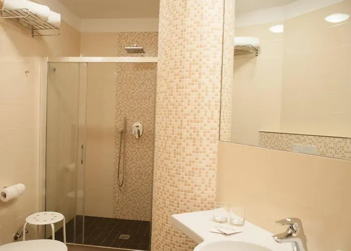 International 4* لينانو سابيادورو