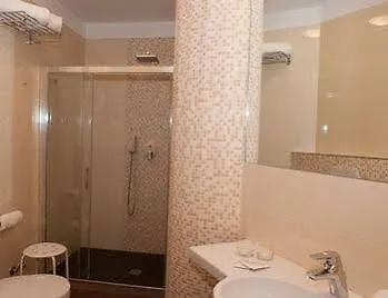 International 4* لينانو سابيادورو